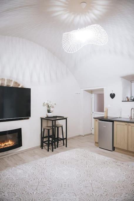 Appartement 2 Pieces Jacuzzi Brioude Εξωτερικό φωτογραφία